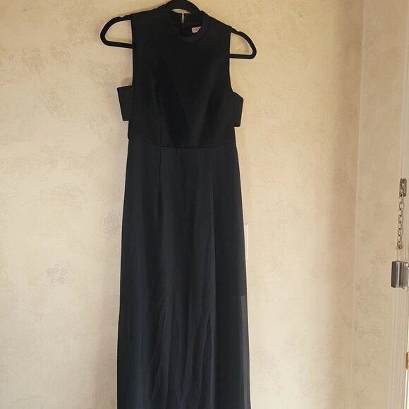 BCBGeneration Halter Style Black Polyester Sleeveless Lined Maxi Dress-Size: 2 - Picture 1 of 14